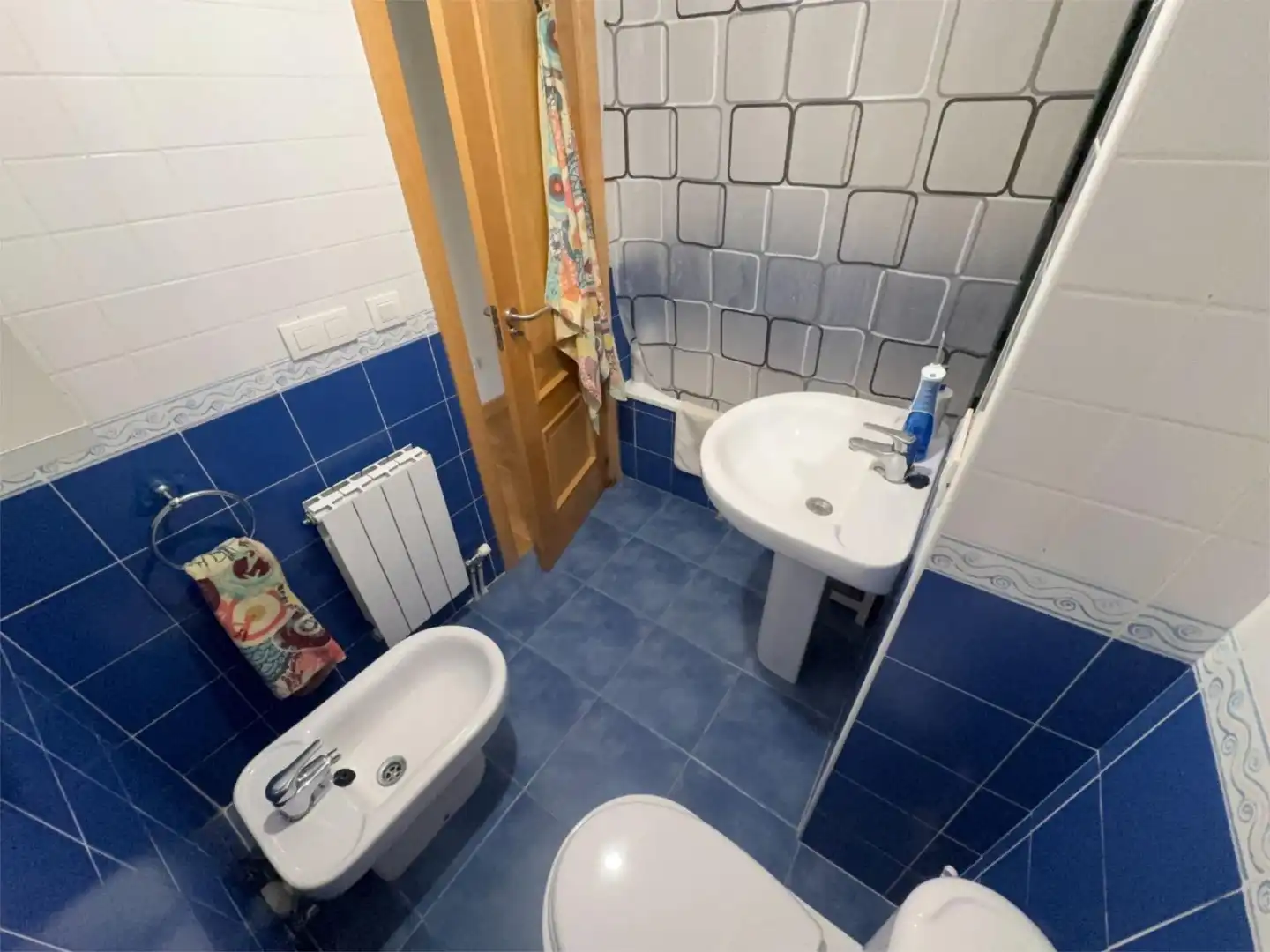 Flat for sale in Paseo de Media Luna, 7, Universidad - Las Huelgas