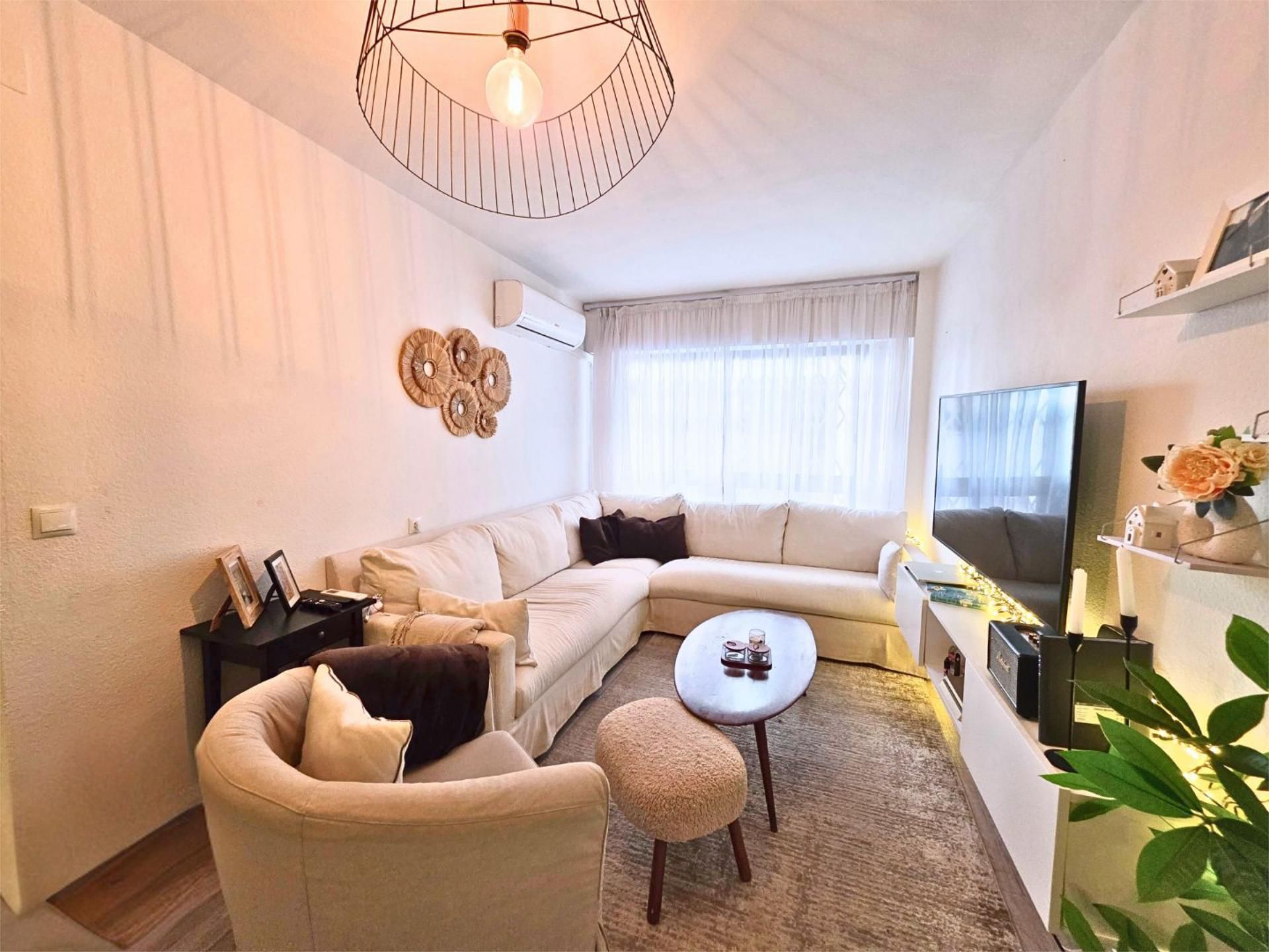 Living room of Flat for sale in Torrevieja  with Air Conditioner