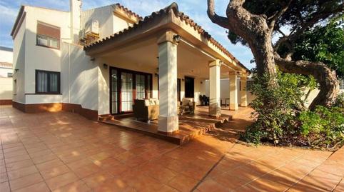 Foto 2 de Casa o xalet de lloguer a Carretera de la Barrosa, 159, La Barrosa, Chiclana de la Frontera