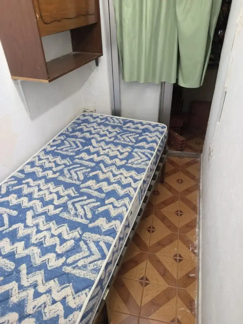 Habitación en Carrer de Jumella, 3, Tres Forques Habitación en Carrer de Jumella, 3, Tres Forques