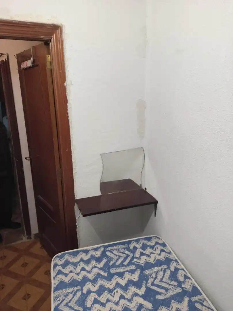 Habitación en Carrer de Jumella, 3, Tres Forques Habitación en Carrer de Jumella, 3, Tres Forques