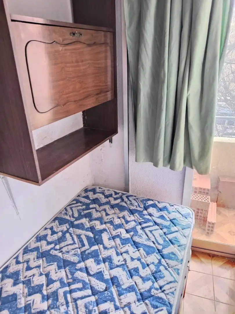 Habitación en Carrer de Jumella, 3, Tres Forques Habitación de Piso para compartir en Valencia con Parquet, Amueblado y Horno
