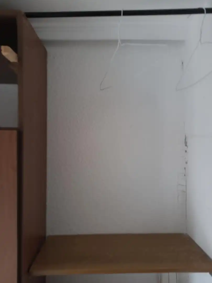 Habitación en Carrer de Jumella, 3, Tres Forques Piso para compartir en Valencia con Parquet, Amueblado y Horno