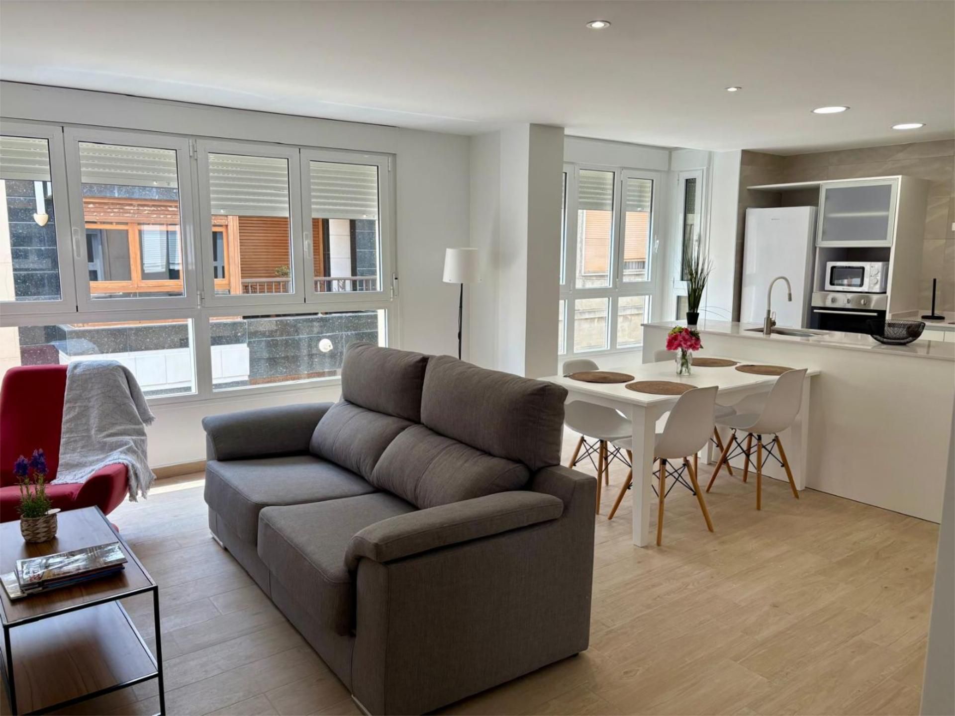 Sala d'estar de Pis de lloguer en Bigastro amb Aire condicionat i Terrassa