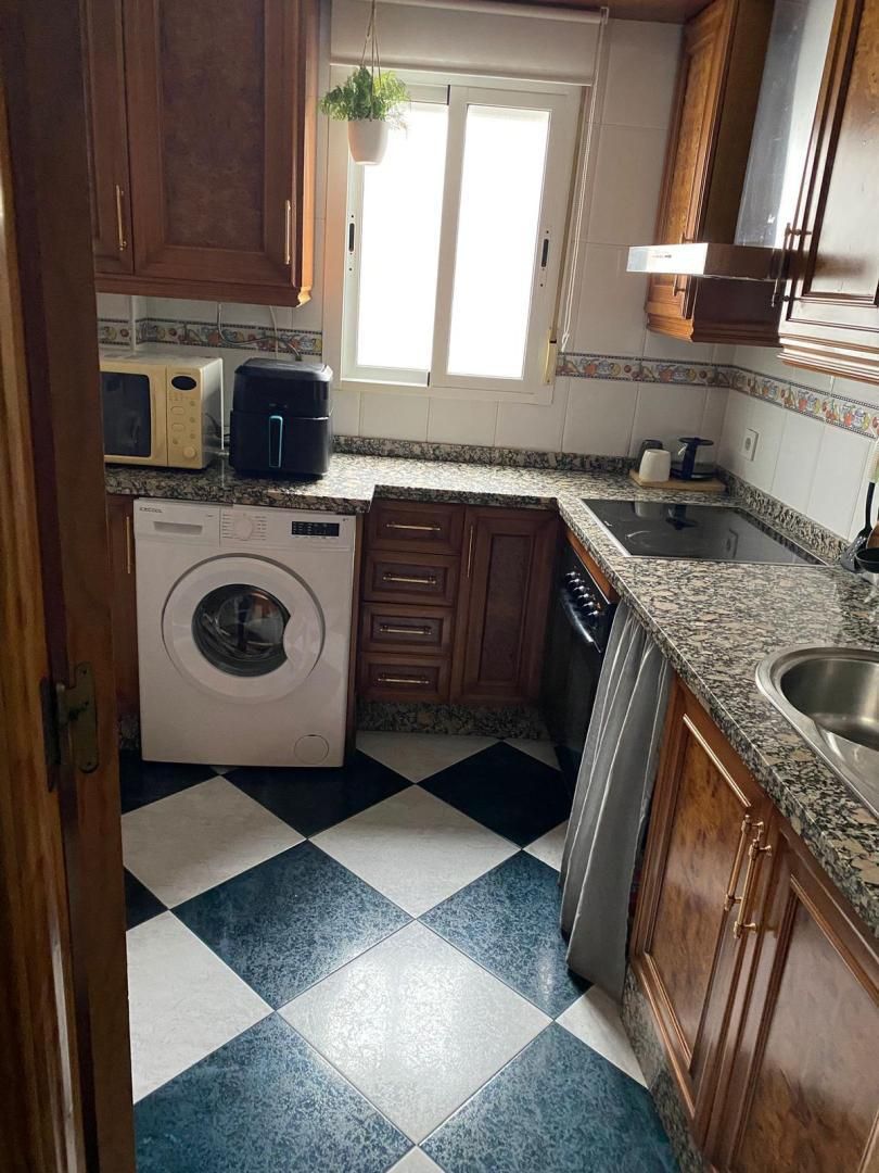 Flat for rent in Calle Madres Escolapias, El Brillante -El Naranjo - El Tablero Kitchen of Flat for rent in Córdoba Capital with Air Conditioner, Heating and Terrace