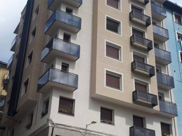 Piso en Venta en Jardiñeta Kalea, 14 en Eibar