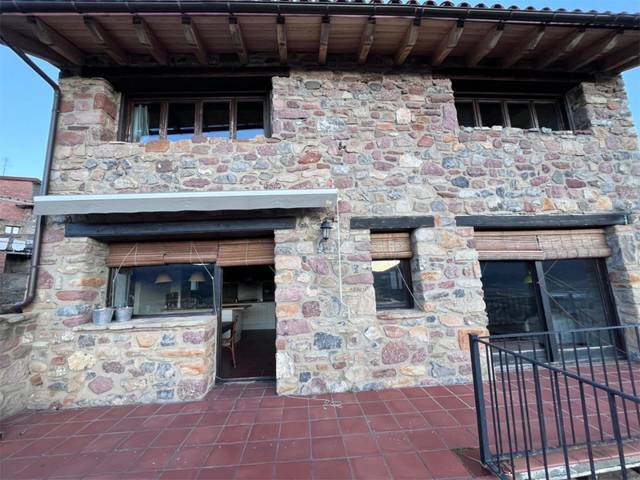 Casa-chalet en Venta en Carrer Major,ag. Peramea, 21 en Baix Pallars