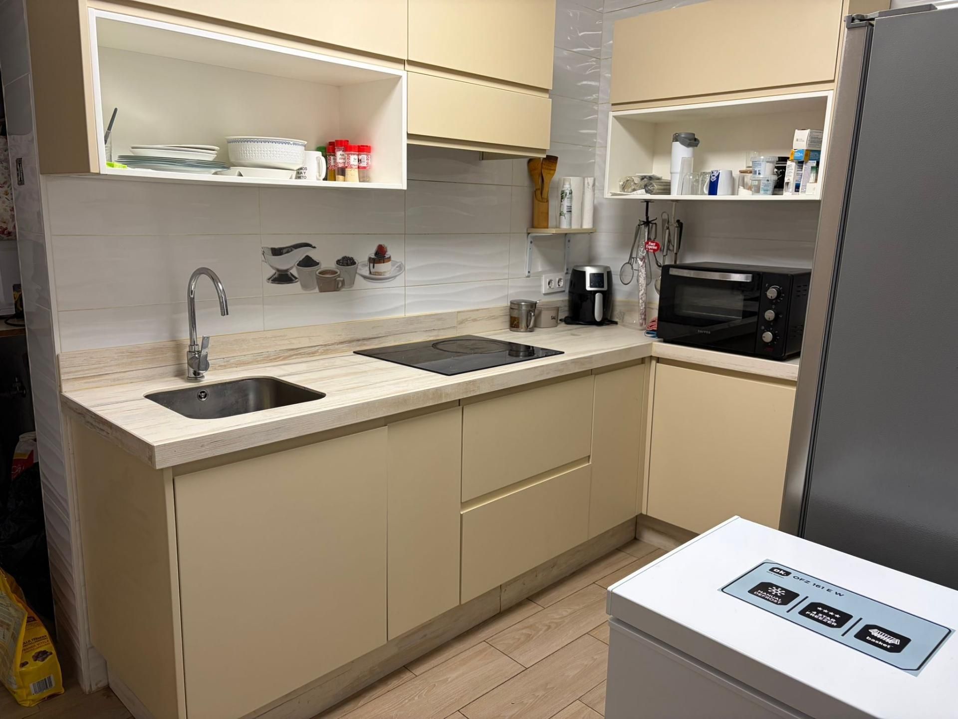 Kitchen of Flat for sale in La Línea de la Concepción