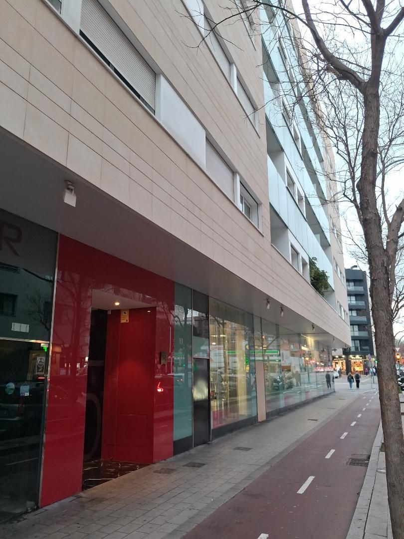 Außenansicht von Wohnung zum Verkauf in  Palma de Mallorca mit Klimaanlage, Heizung und Balkon