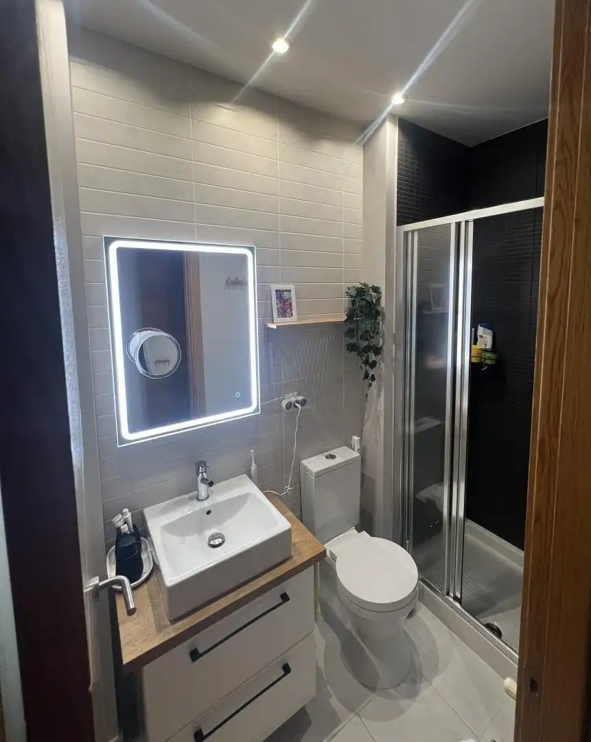 Bathroom of Flat for sale in Cambre   with Heating, Terrace and Storage room