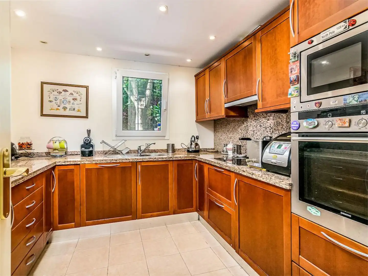 Küche von Einfamilien-Reihenhaus zum Verkauf in Mijas mit Klimaanlage, Terrasse und Balkon