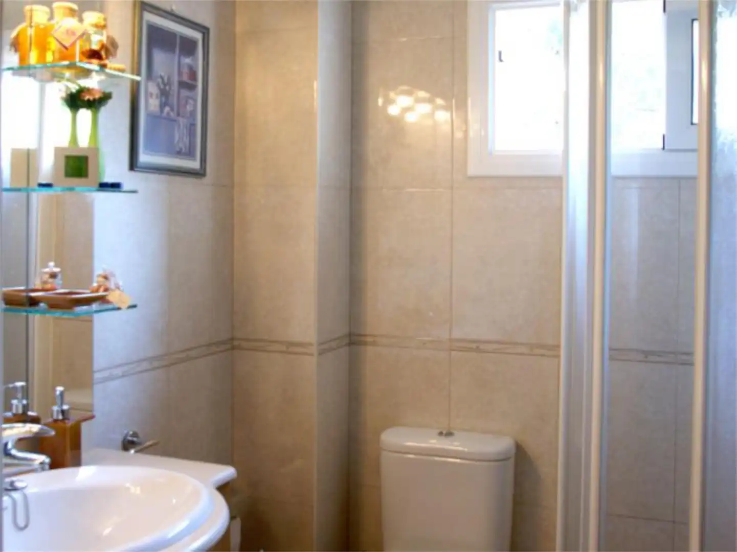 Wohnung zum Verkauf in Passeig de Valldaura, 113, La Guineueta Badezimmer von Wohnung zum Verkauf in Barcelona Capital mit Balkon
