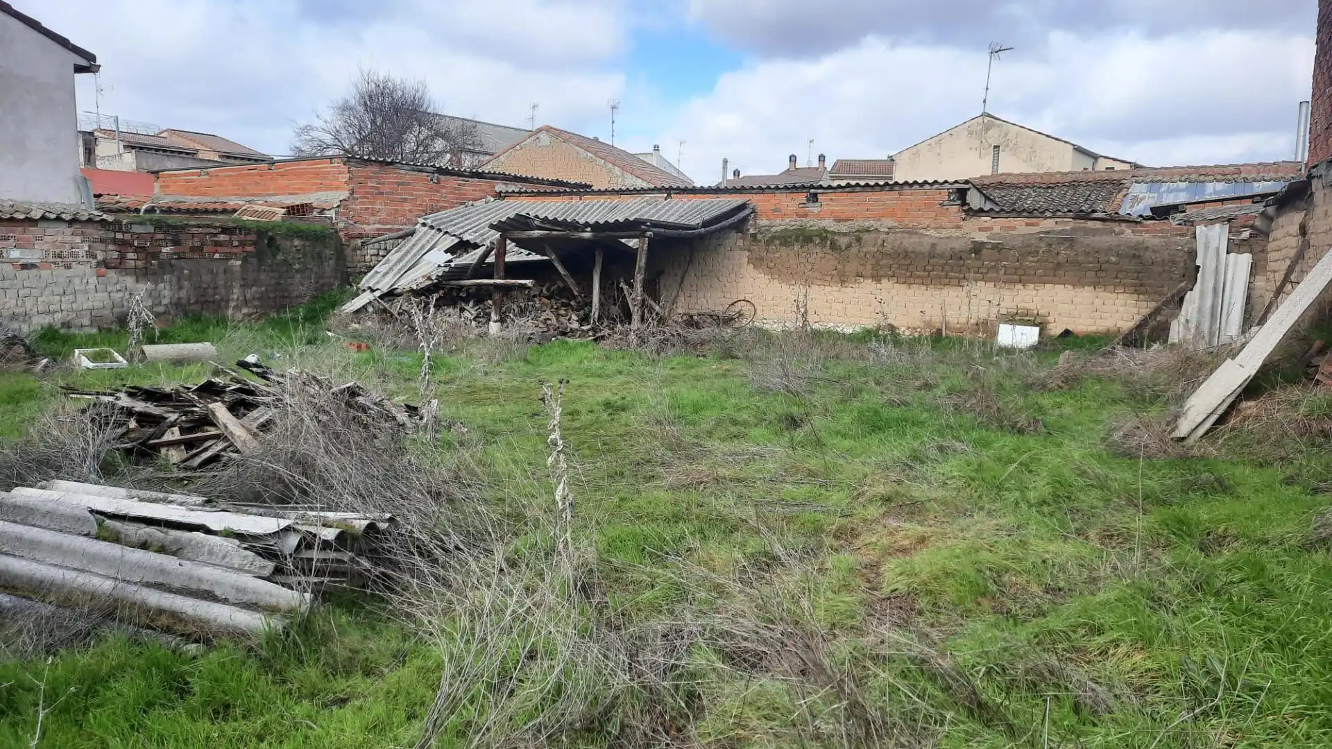 Terreno en venta en Samboal