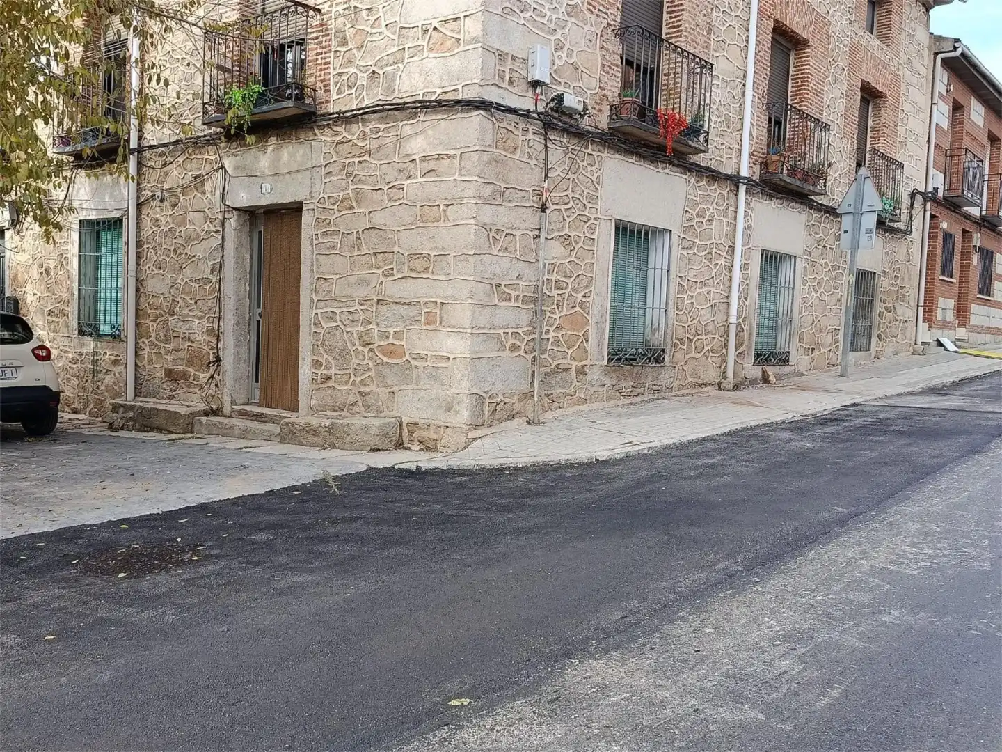 Piso en venta en Plaza Fuente de los Álamos, 2, Cadalso de los Vidrios Vista exterior de Piso en venta en Cadalso de los Vidrios con Calefacción y Trastero