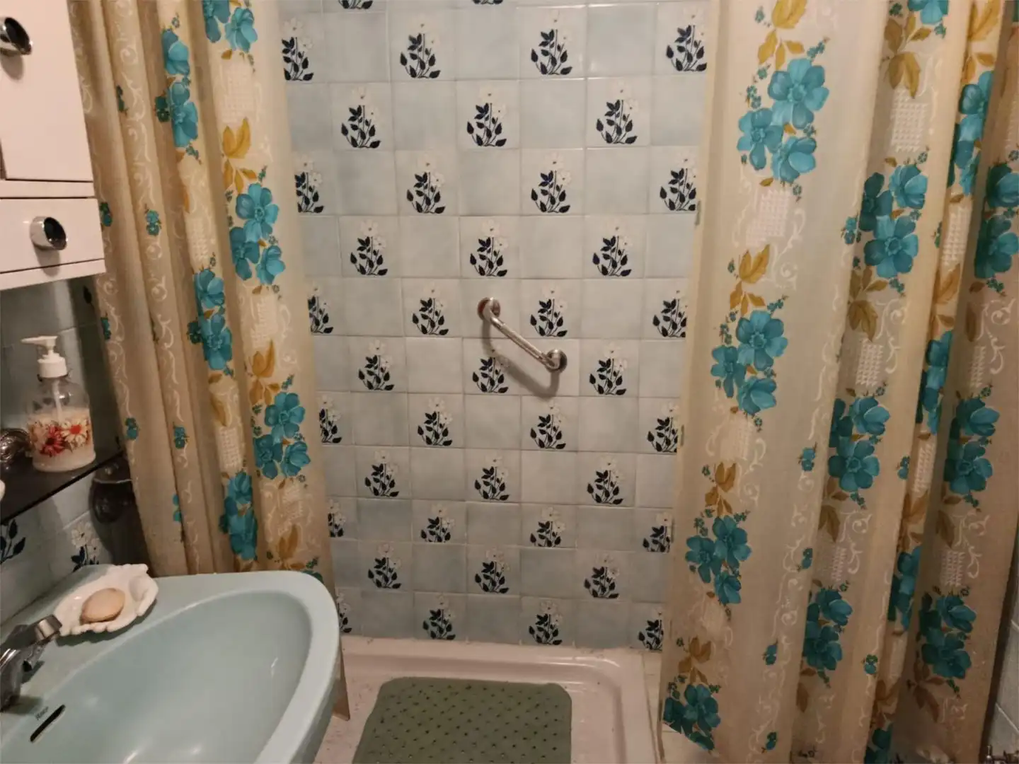 Piso en venta en Plaza Fuente de los Álamos, 2, Cadalso de los Vidrios Baño de Piso en venta en Cadalso de los Vidrios con Calefacción y Trastero