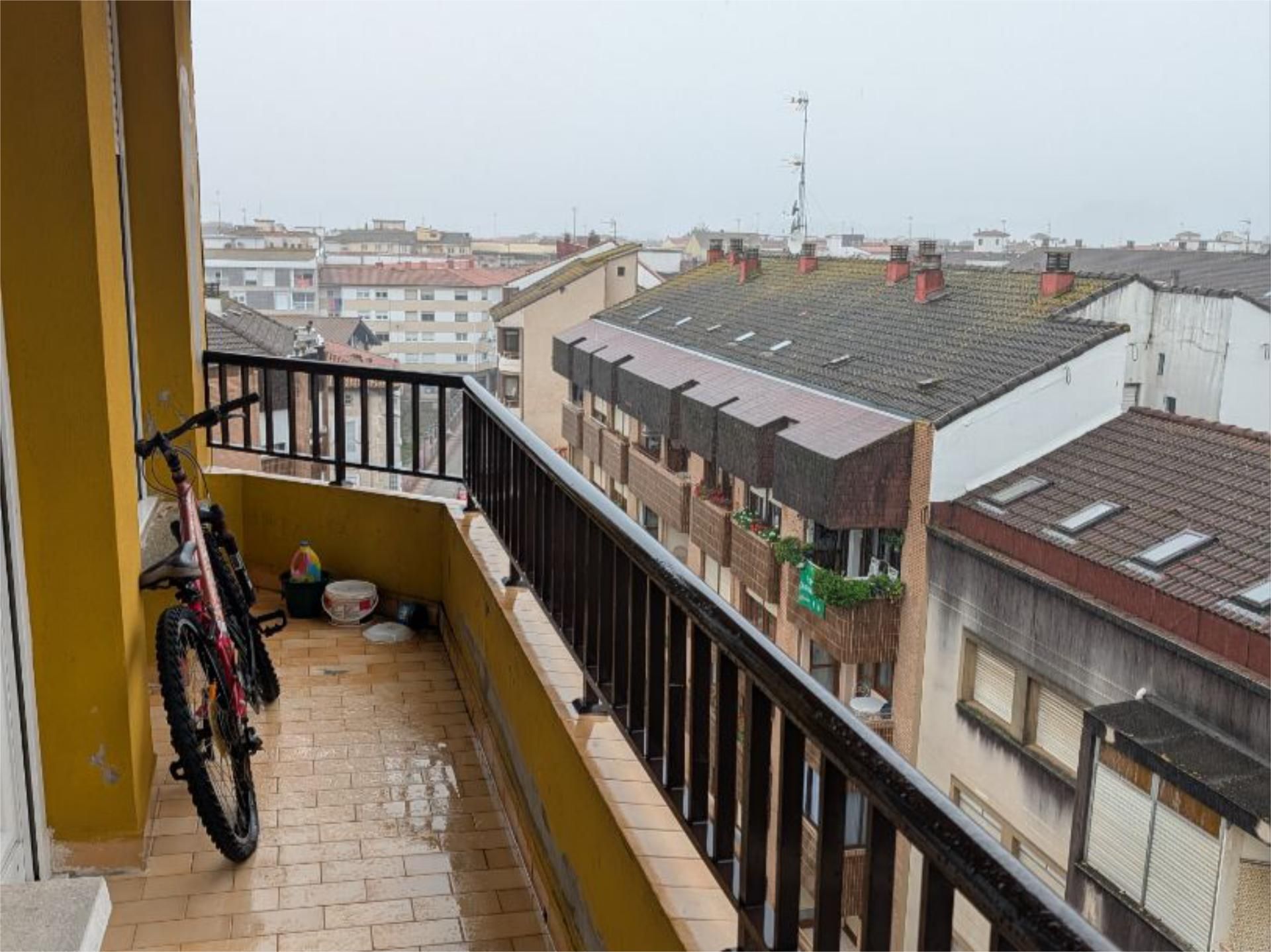 Terrassa de Pis en venda en Santoña amb Balcó