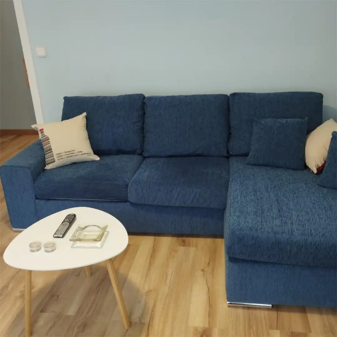 Flat for sale in Calle Fuente Cubelo, 9, Villafranca del Bierzo Living room of Flat for sale in Villafranca del Bierzo with Heating, Parquet flooring and Storage room