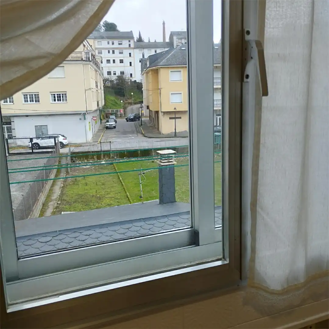 Flat for sale in Calle Fuente Cubelo, 9, Villafranca del Bierzo Bedroom of Flat for sale in Villafranca del Bierzo with Heating, Parquet flooring and Storage room