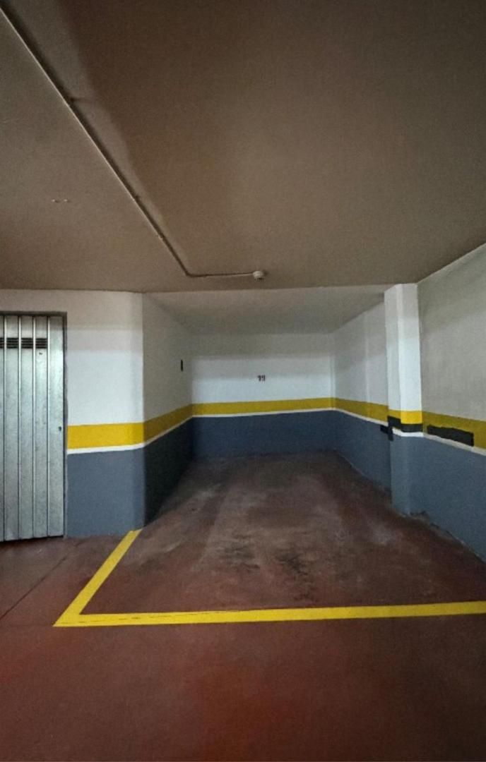 Parking of Garage to rent in Pontevedra Capital 