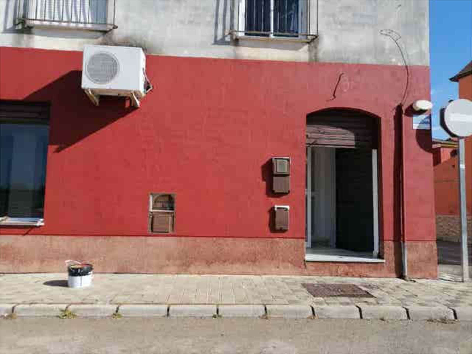 Local de alquiler en Almensilla Vista exterior de Local de alquiler en Almensilla con Aire acondicionado