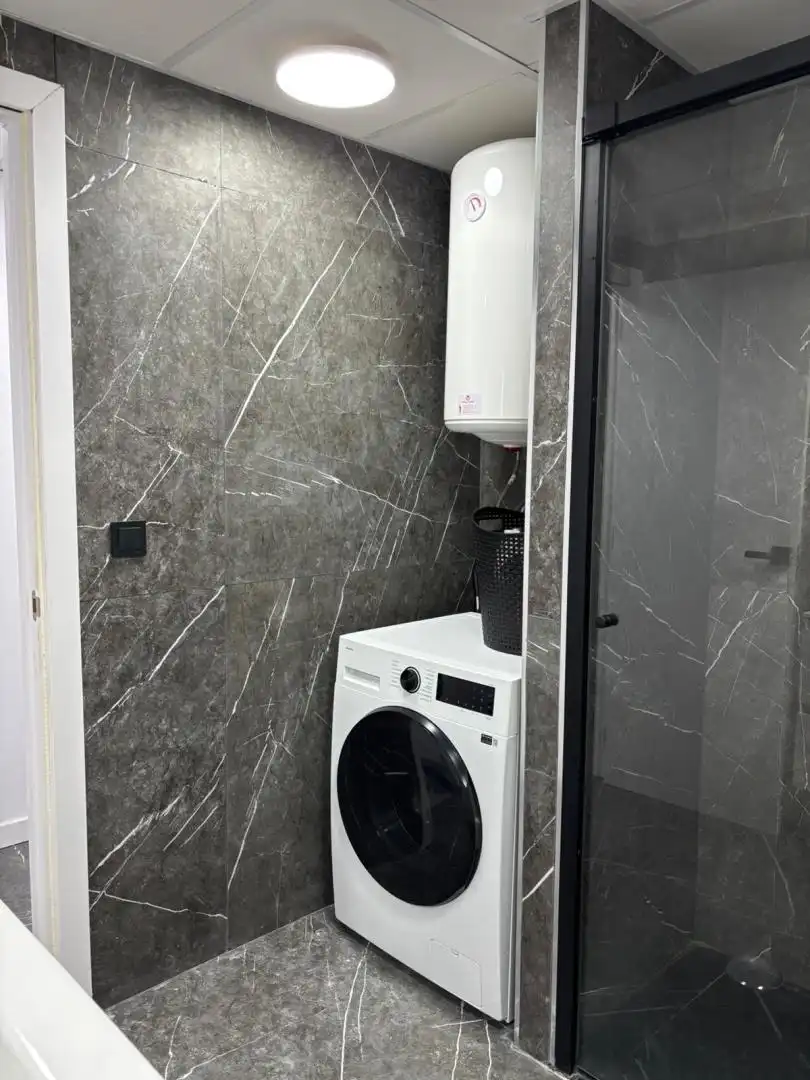 Zimmer in Calle Polo Medina, 11, El Puntal Badezimmer von Wohnung zur untervermieten in Murcia mit Klimaanlage, Heizung und Möbliert