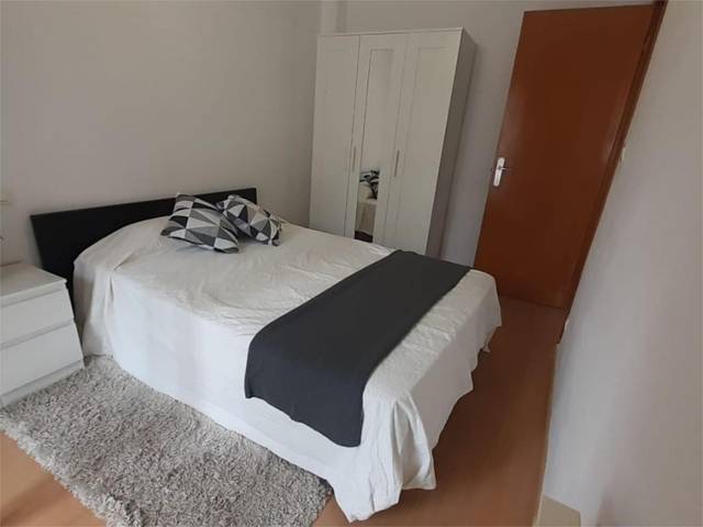 Piso en Venta en Calle Coli Escalona, Leonardo, 51 en Sabiñánigo Centro - Aurín