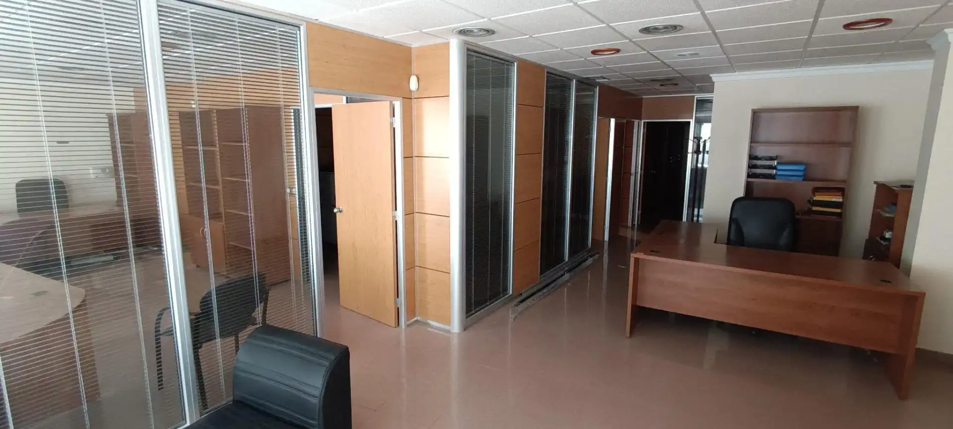 Office for rent in Arboleas