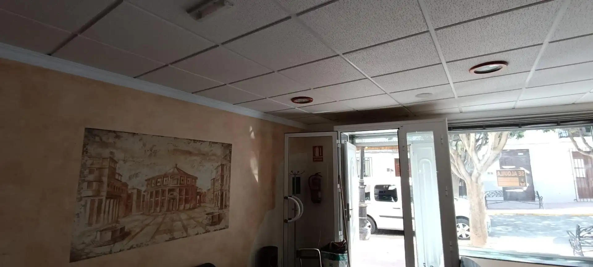 Office for rent in Arboleas