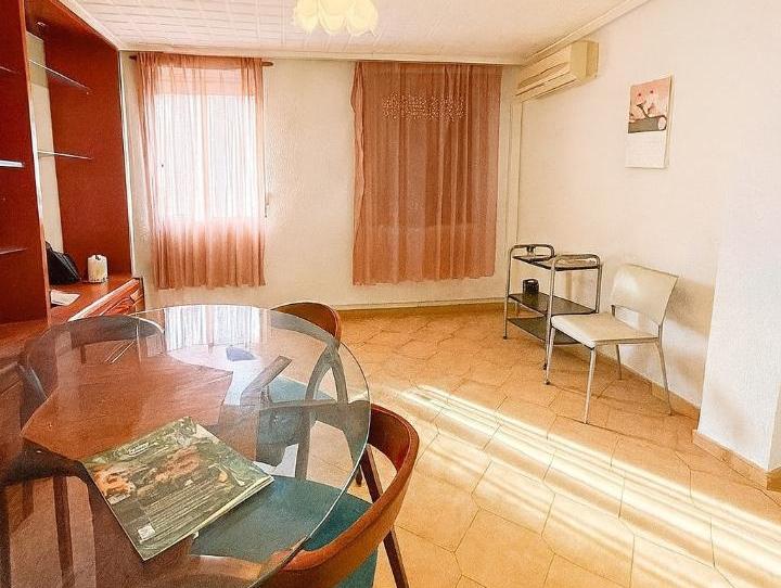 Flat to rent in Carrer de Molina de Segura, 2, Tres Forques, Valencia Capital - image 1 Photo 1 of Flat to rent in Carrer de Molina de Segura, 2, Tres Forques, Valencia Capital