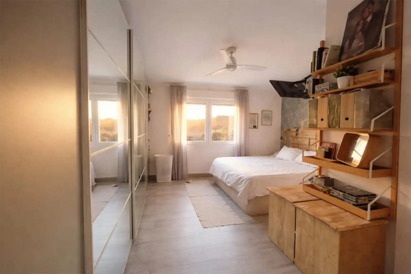Casa adosada en venda a Travesía San Vicente, 13, Casco Antiguo Dormitori de Casa adosada en venda en Majadahonda amb Jardí privat, Terrassa i Traster