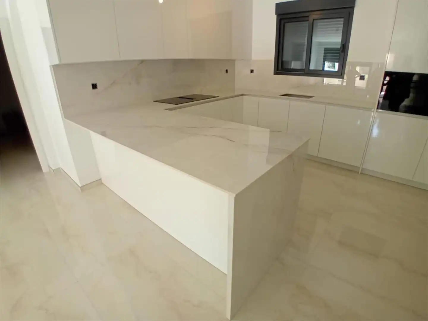Casa o chalet en venta en Calle Fuente Loca, 17, La Romana Cocina de Casa o chalet en venta en La Romana con Piscina