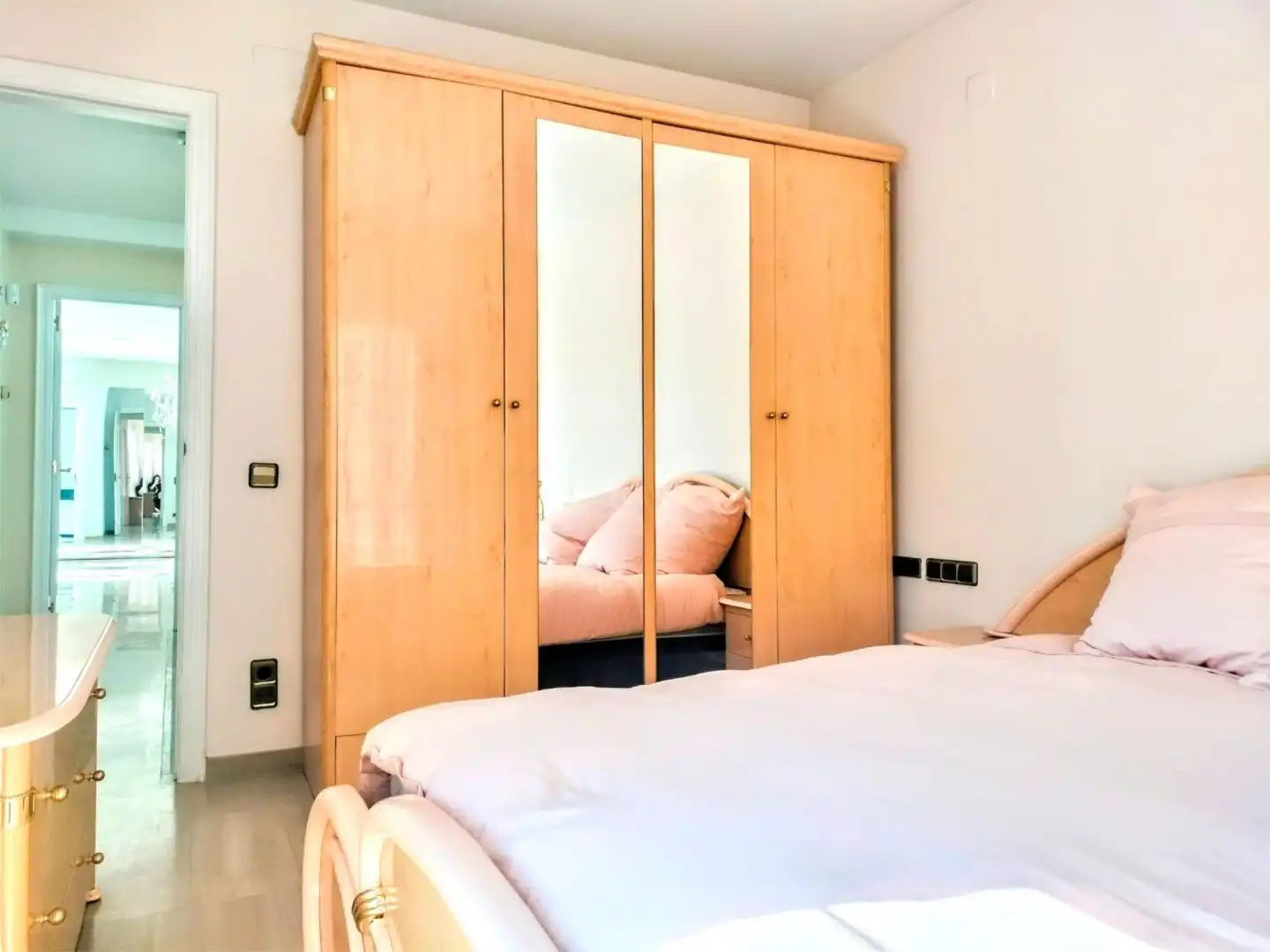 Houses for sale in Rierany Dels Frares, 23, Calella Bedroom of Houses for sale in Calella with Terrace and Balcony