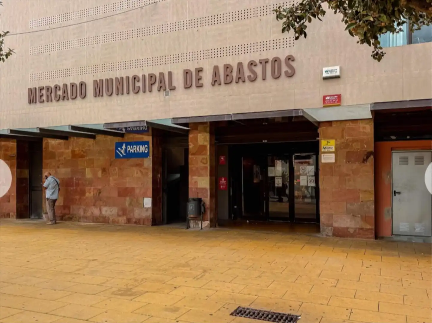 Vista exterior de Pis en venda en Chiclana de la Frontera amb Aire condicionat, Traster i Balcó