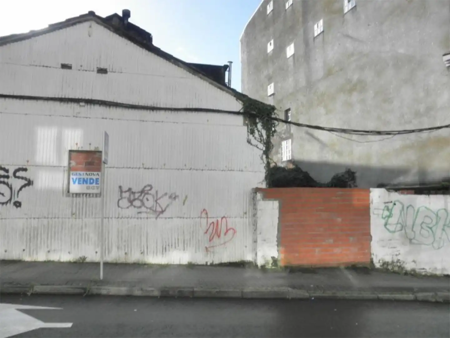 Vista exterior de Trastero en venta en Santiago de Compostela 