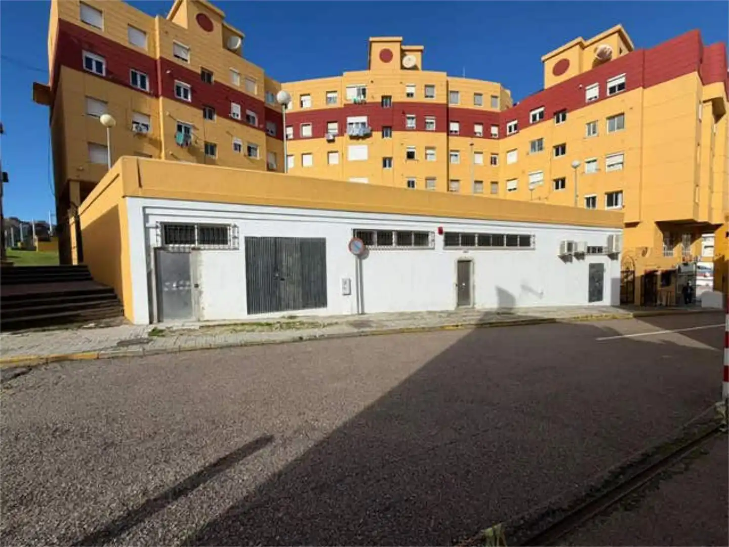 Außenansicht von Lagerraum zur Miete in Algeciras