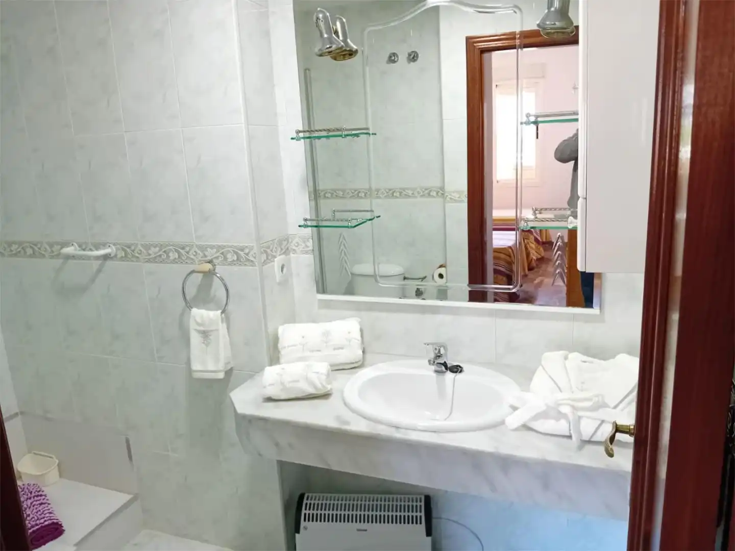 Baño de Piso en venta en Almuñécar con Terraza y Trastero