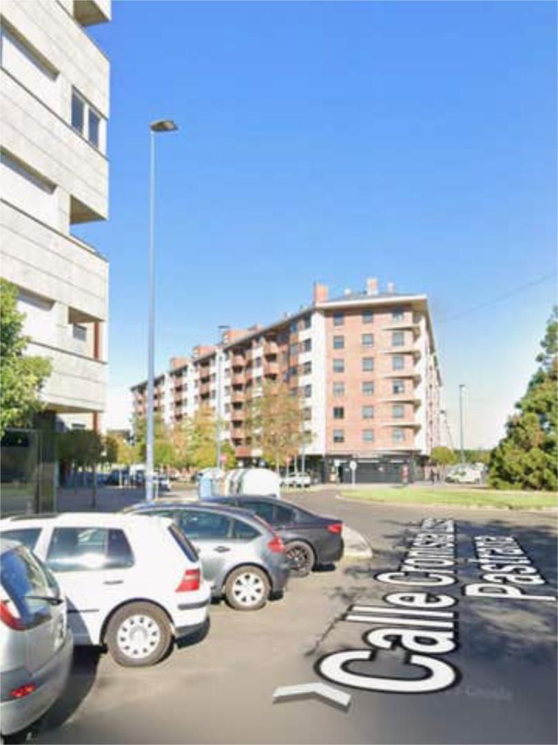 Vista exterior de Trastero de alquiler en León Capital 