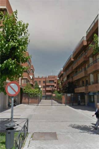 Garaje en Alquiler en Avenida Europa