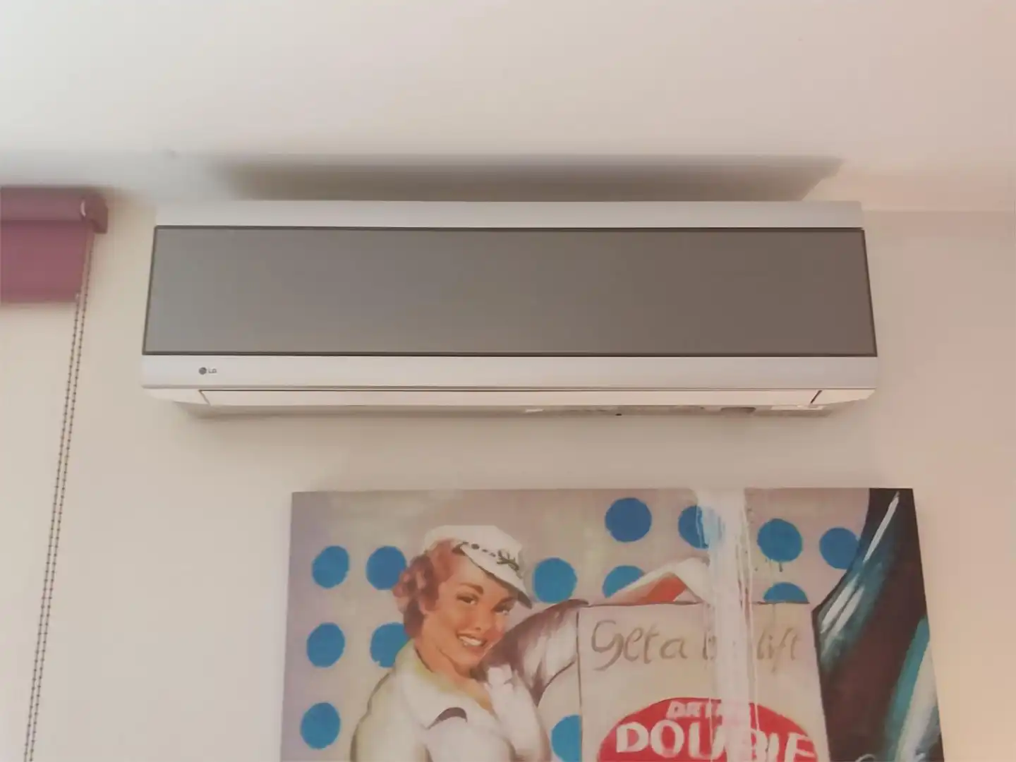 Bedroom of Flat for share in Madrid  with Air Conditioner, Heating and Parquet flooring