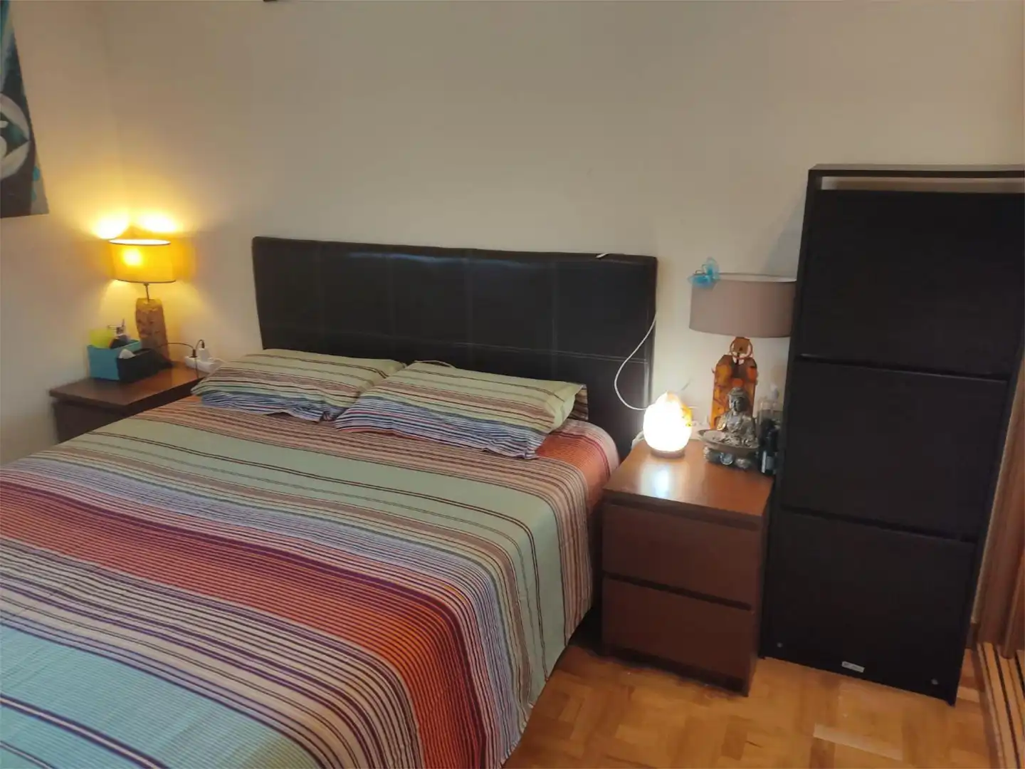 Bedroom of Flat for share in Madrid  with Air Conditioner, Heating and Parquet flooring
