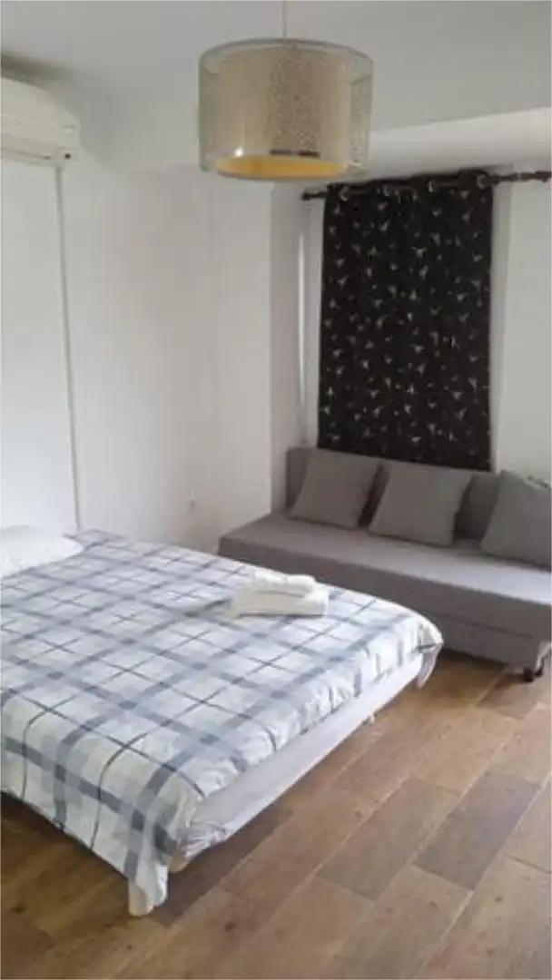 Habitación de Estudio en venta en Benalmádena con Terraza y Piscina