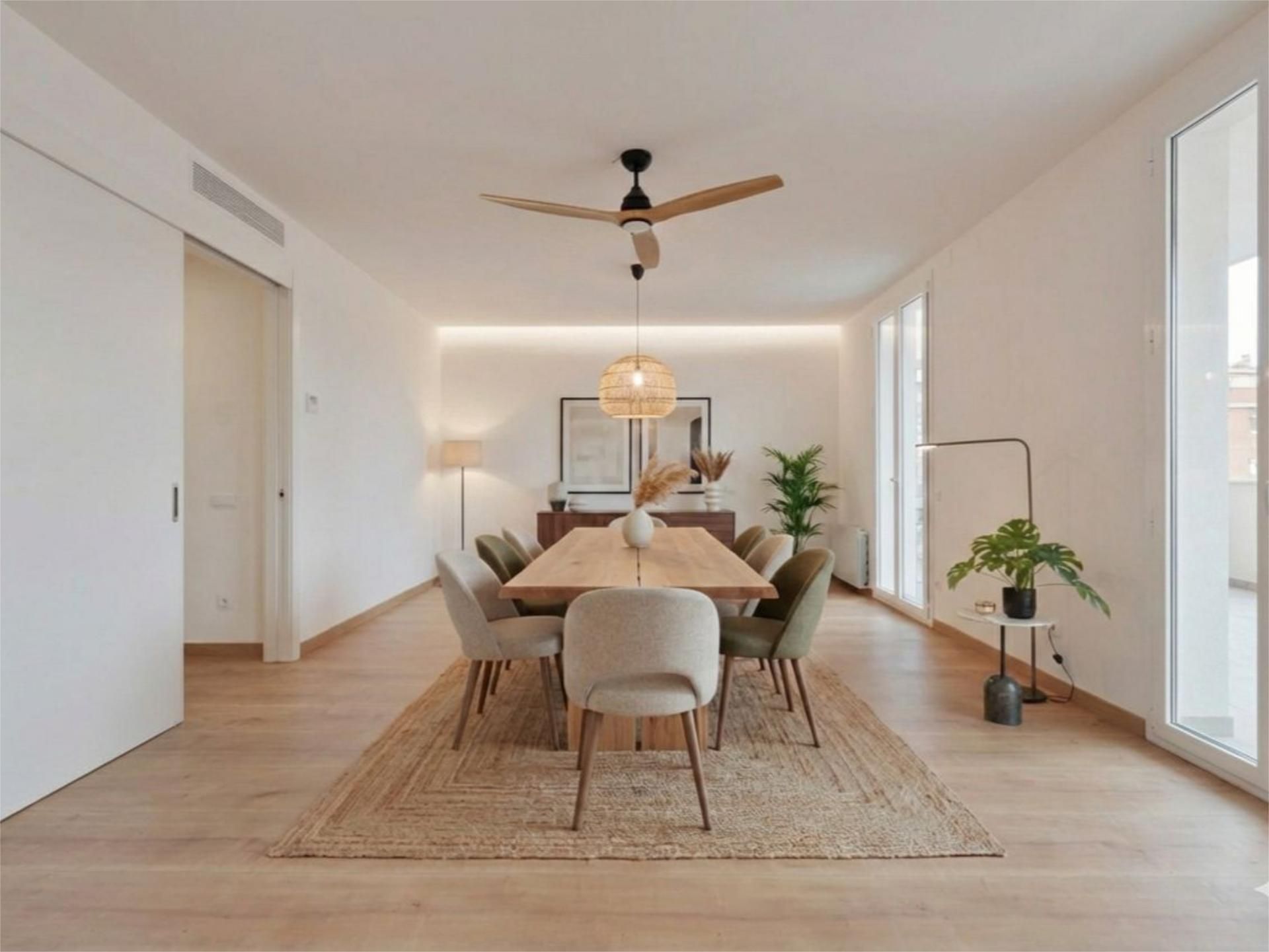 Dining room of Flat for sale in  Barcelona Capital  with Air Conditioner, Terrace and Balcony