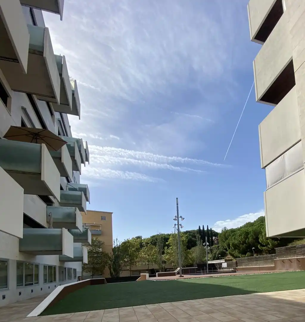 Flat for sale in Via Europa, 63, Via Europa - Parc Central Exterior view of Flat for sale in Mataró with Air Conditioner, Heating and Swimming Pool