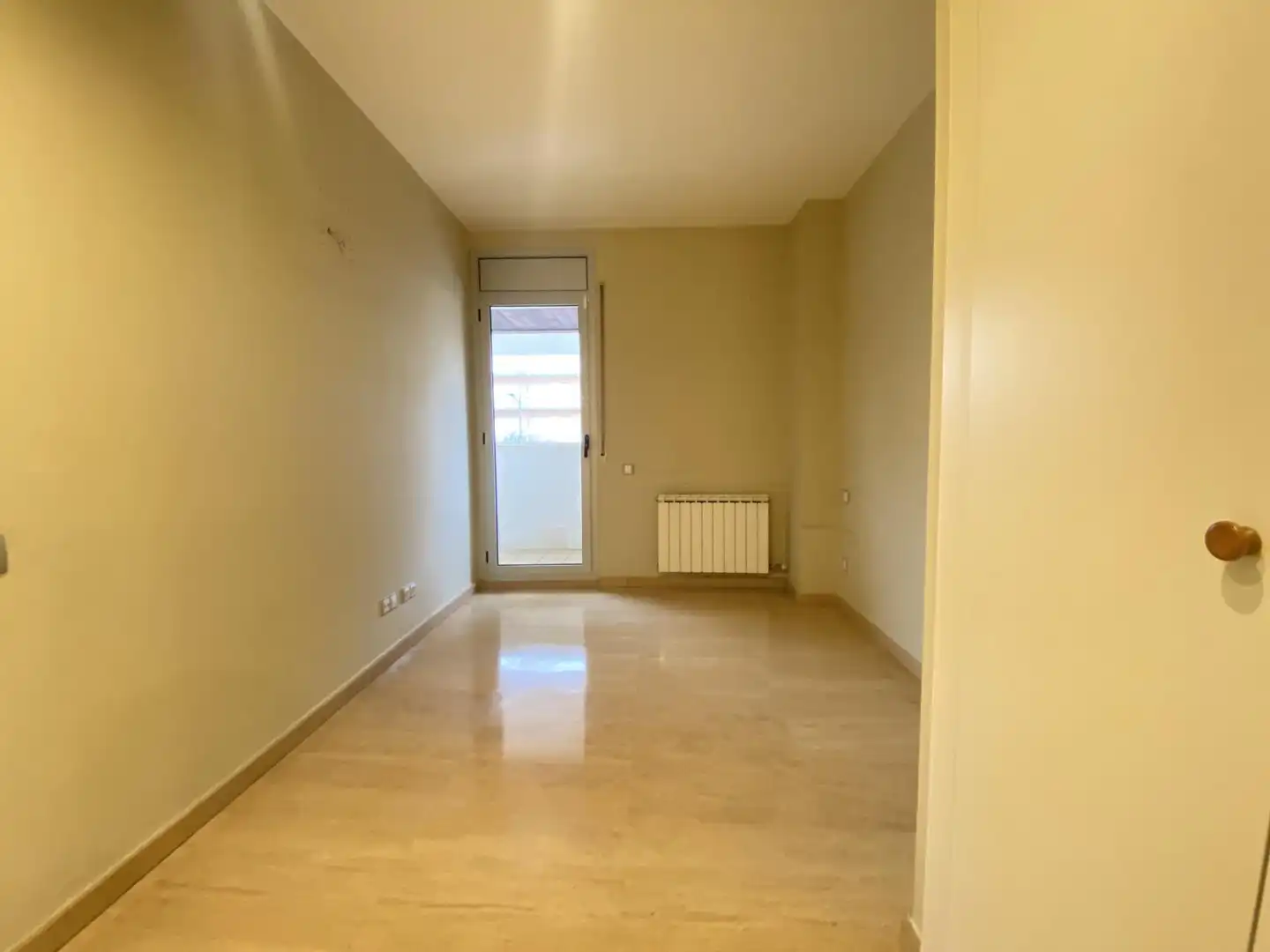 Flat for sale in Via Europa, 63, Via Europa - Parc Central Bedroom of Flat for sale in Mataró with Air Conditioner, Heating and Swimming Pool