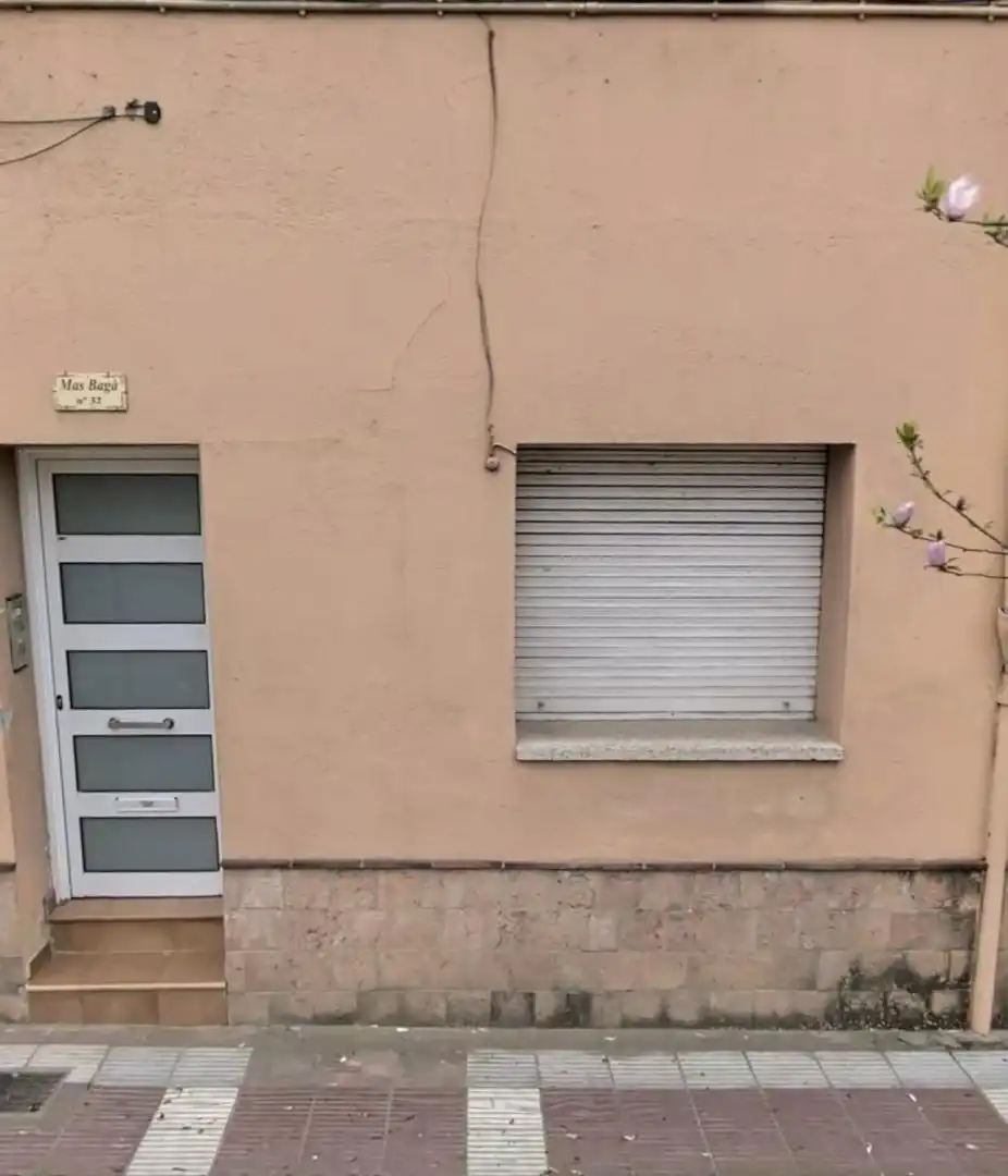 Vista exterior de Piso en venta en Llinars del Vallès con Terraza