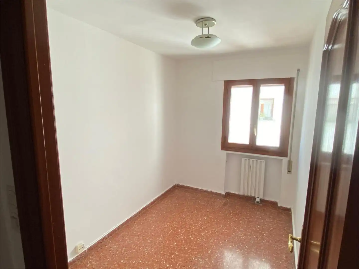 Wohnung zum Verkauf in Calle Valentín Carderera, 1, Casco Antiguo Schlafzimmer von Wohnung zum Verkauf in Huesca mit Klimaanlage, Heizung und Terrasse