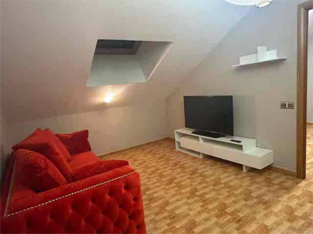 Piso en Alquiler en Ciudad 10