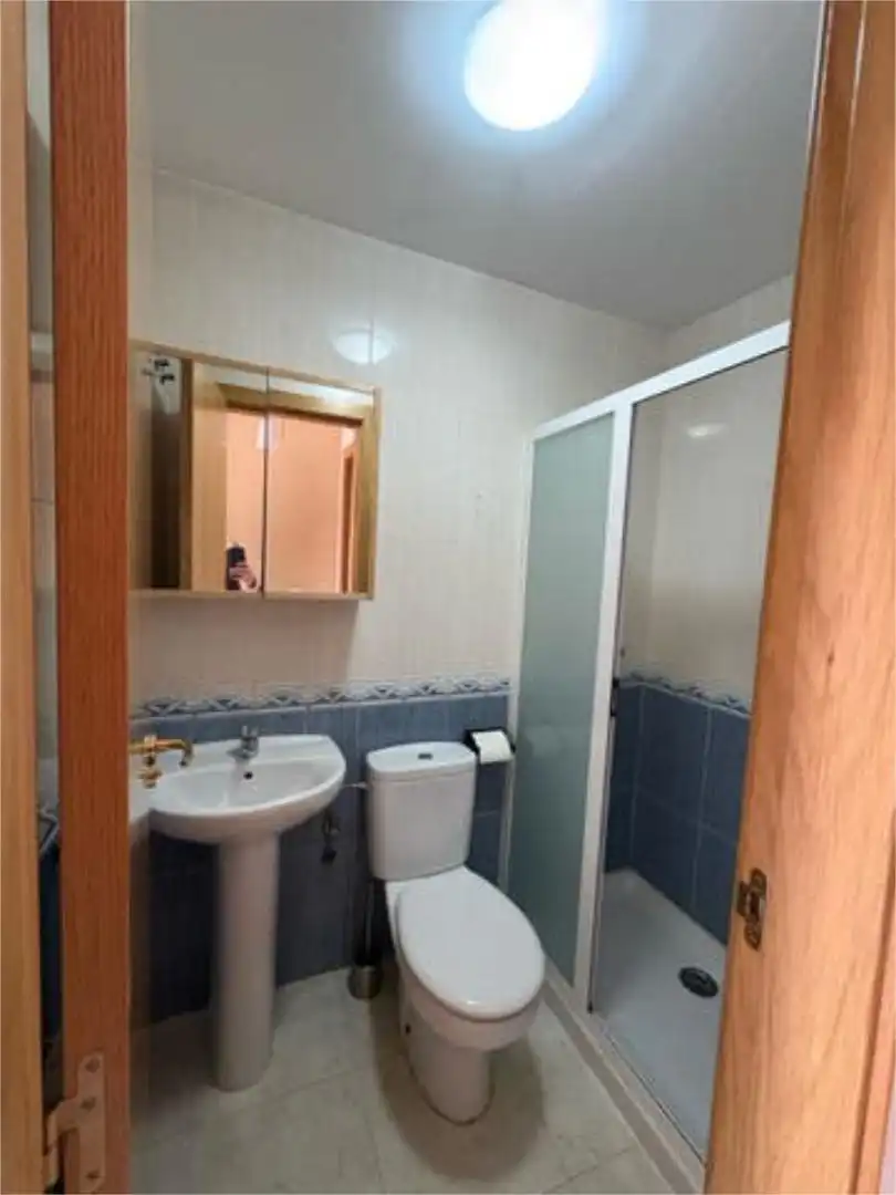 Baño de Casa adosada en venta en Arévalo con Calefacción, Jardín privado y Terraza