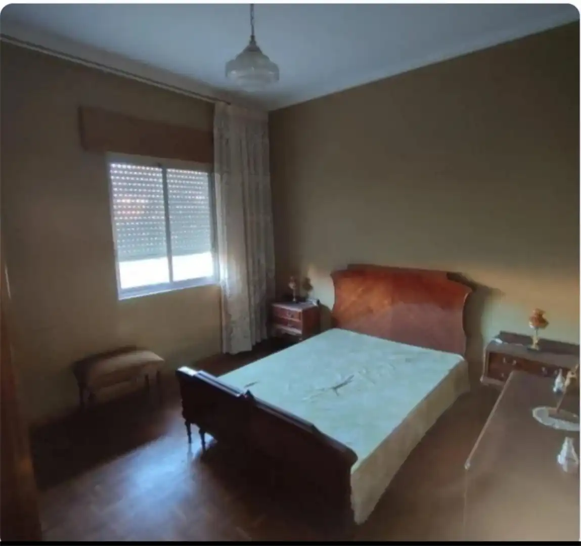 Casa adosada en venta en Calle Santa Bárbara, 7, Fabero Habitación de Casa adosada en venta en Fabero con Trastero