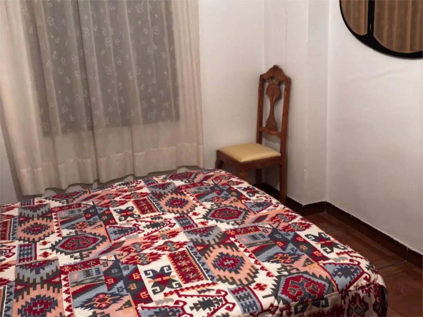 Piso en venta en Calle Colon, 99, Montehermoso Habitación de Piso en venta en Montehermoso con Terraza, Trastero y Amueblado